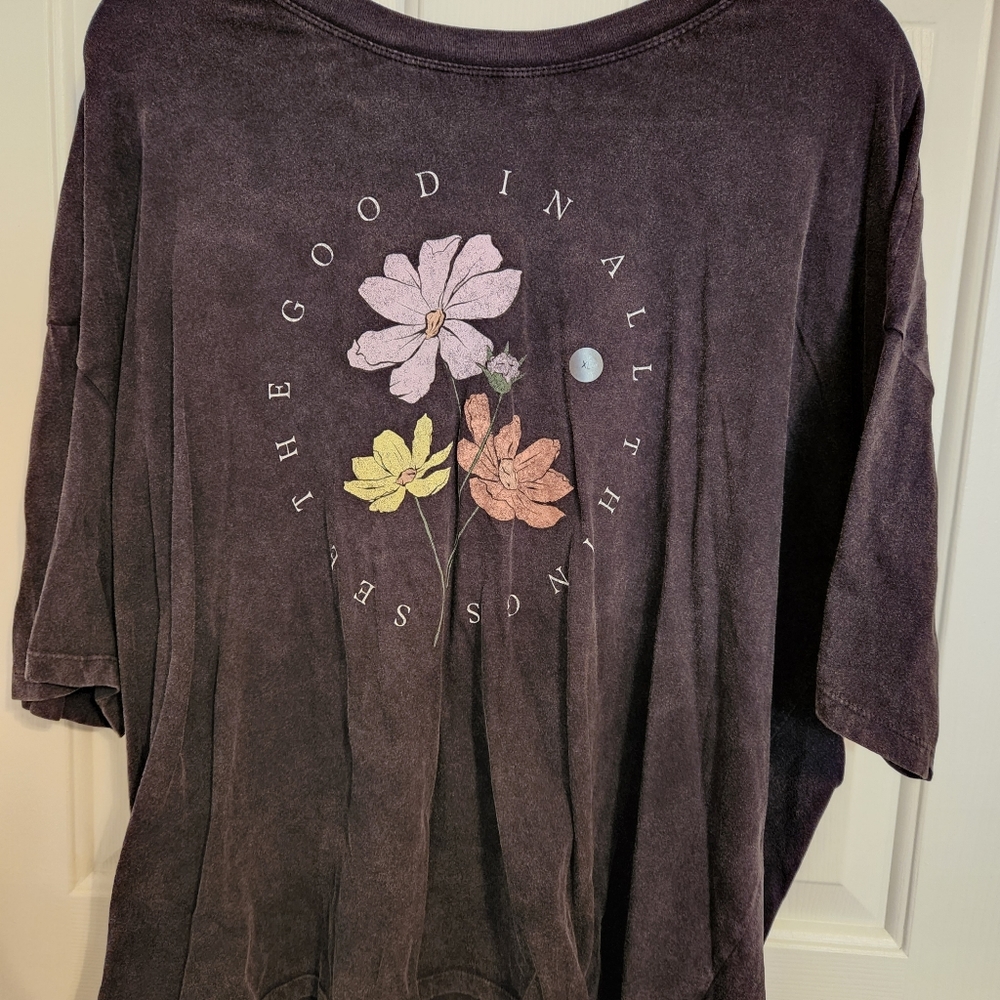 NWT oversized boyfriend tee